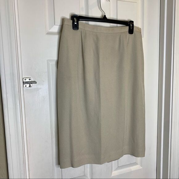 JH Collectibles Vintage Tan Skirt and Jacket Size 14 - Picture 11 of 16